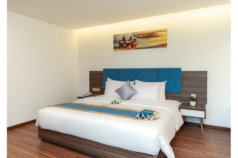 Apartment with terrace